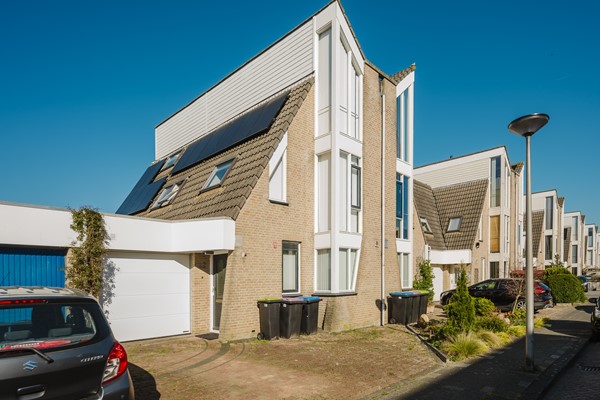 Annette Versluys-Poelmanstraat 32, 3207 SJ Spijkenisse